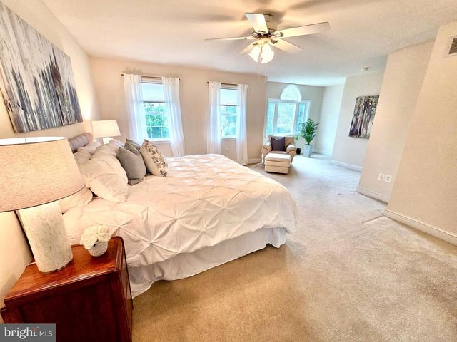 124 MOORE DR, Media, PA 19063