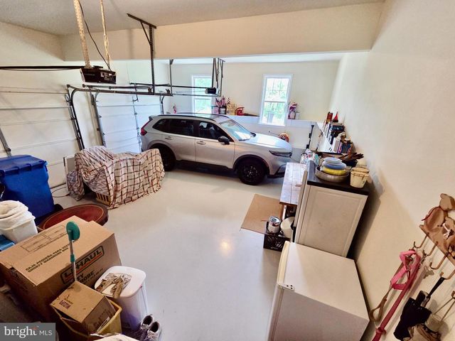 124 MOORE DR, Media, PA 19063