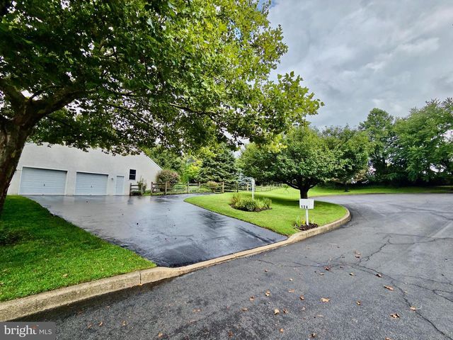 124 MOORE DR, Media, PA 19063