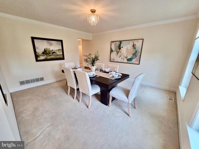 124 MOORE DR, Media, PA 19063