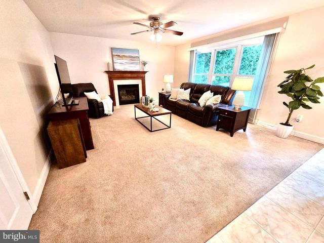 124 MOORE DR, Media, PA 19063