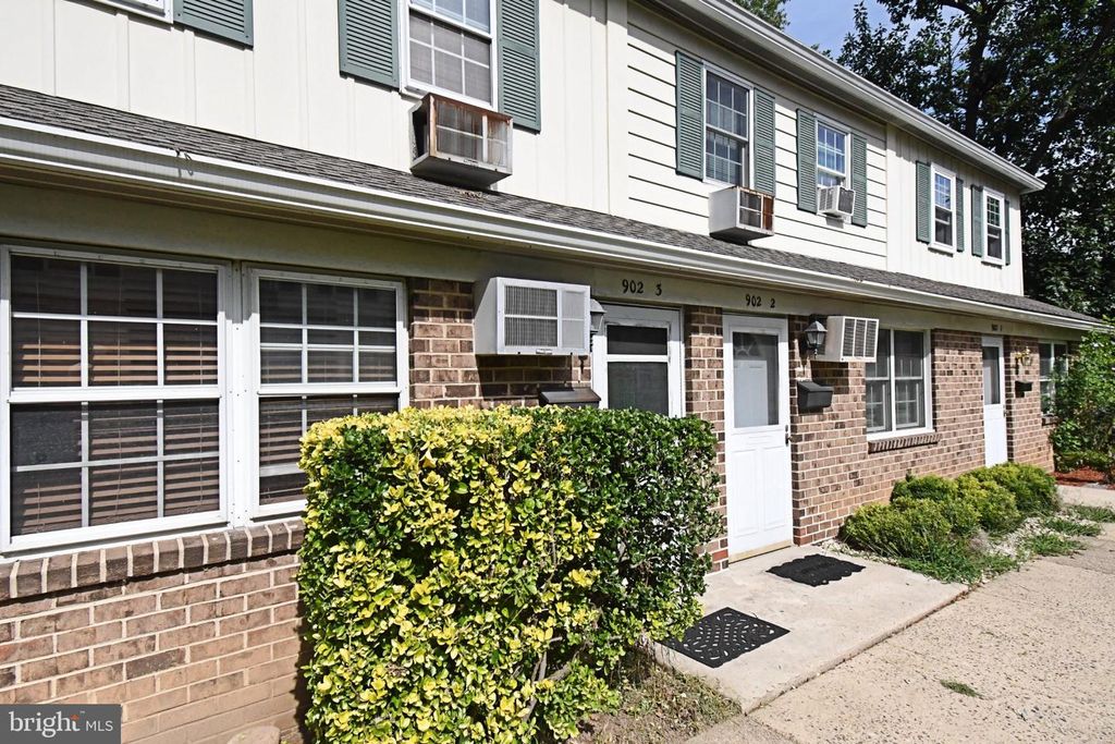 902 N YORK #3, WILLOW GROVE, PA 19090 — photo 3
