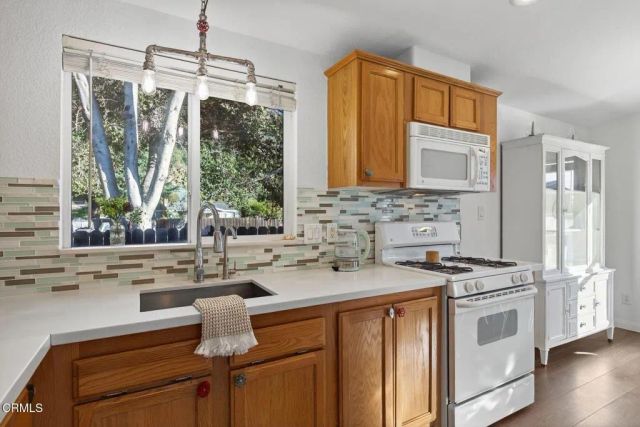 9097 N Ventura 1, Ventura, CA 93001