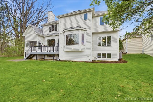 2595 Ginger Woods Drive, Aurora, IL 60502