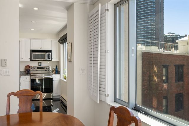 1 Huntington Ave 807, Boston, MA 02116