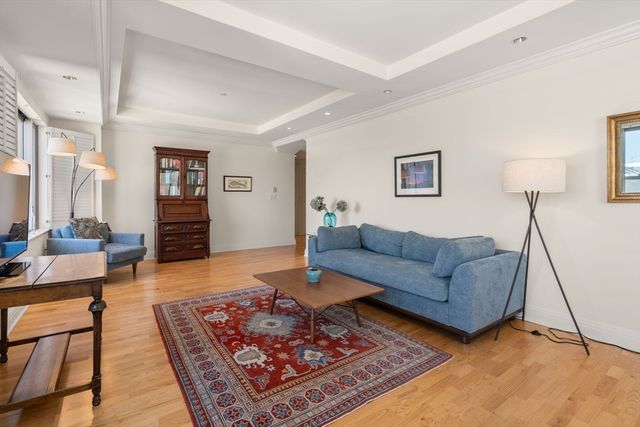 1 Huntington Ave 807, Boston, MA 02116