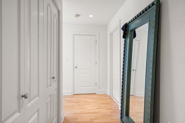 1 Huntington Ave 807, Boston, MA 02116