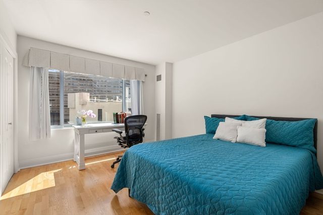 1 Huntington Ave 807, Boston, MA 02116