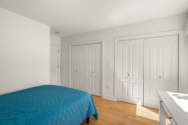 1 Huntington Ave 807, Boston, MA 02116