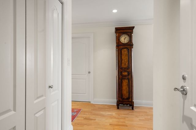 1 Huntington Ave 807, Boston, MA 02116