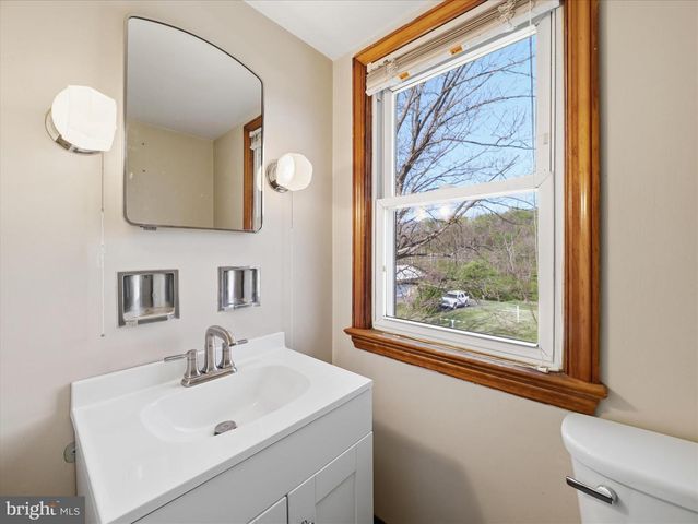 313 S 1ST ST, Mc Connellsburg, PA 17233
