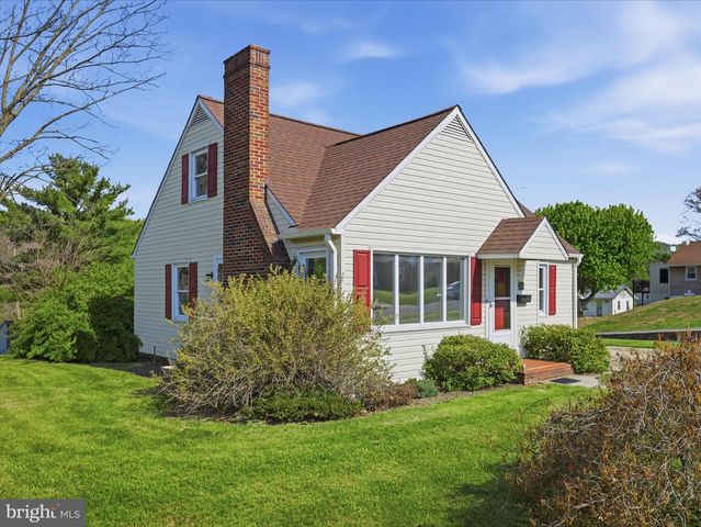 313 S 1ST ST, Mc Connellsburg, PA 17233