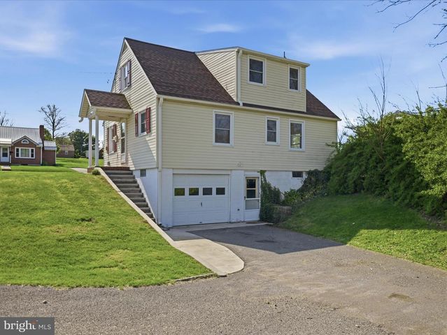 313 S 1ST ST, Mc Connellsburg, PA 17233