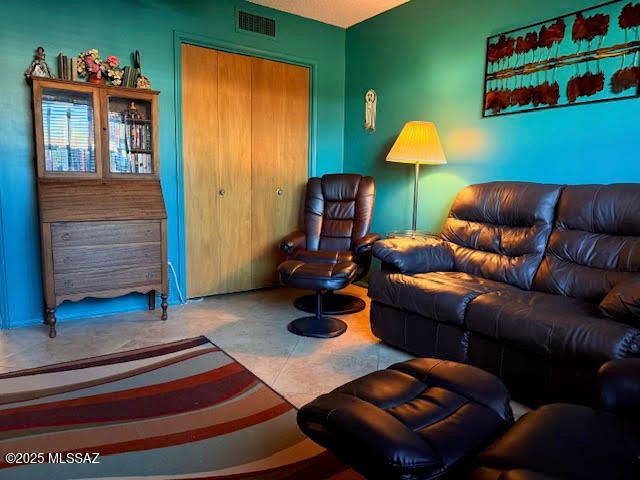 243 S Paseo Seco, Green Valley, AZ 85614