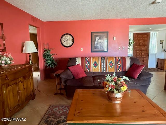 243 S Paseo Seco, Green Valley, AZ 85614