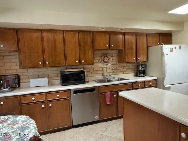 243 S Paseo Seco, Green Valley, AZ 85614