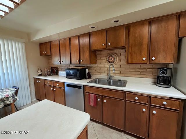 243 S Paseo Seco, Green Valley, AZ 85614