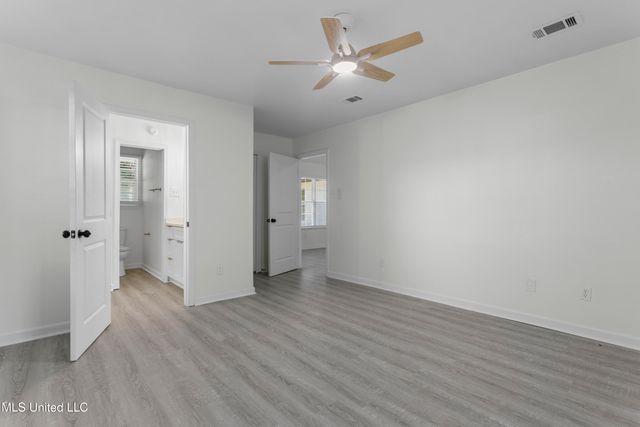 6900 Red Bud Lane, Ocean Springs, MS 39564