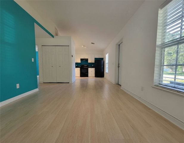 1365 26 Avenue SW, Vero Beach, FL 32962