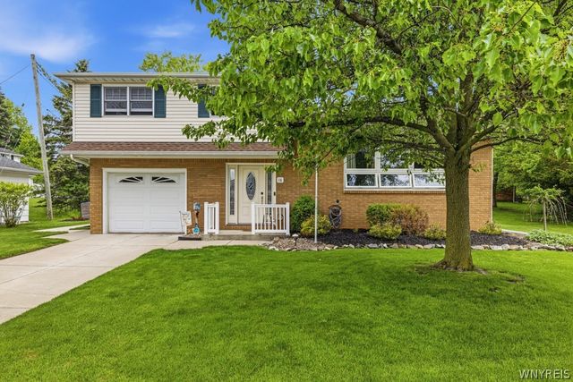 16 Preble Court, West Seneca, NY 14224