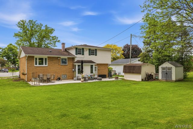16 Preble Court, West Seneca, NY 14224