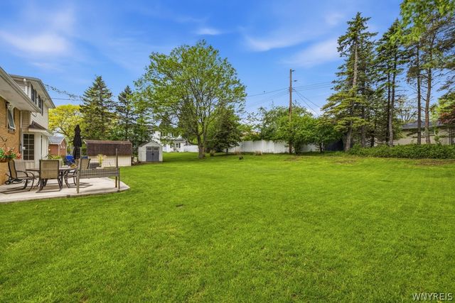 16 Preble Court, West Seneca, NY 14224