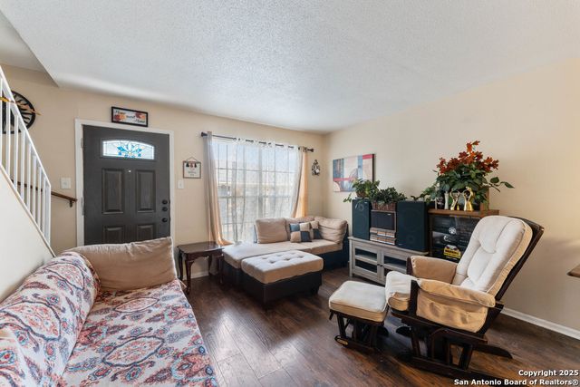 6611 Southpoint St Unit B124, San Antonio, TX 78229