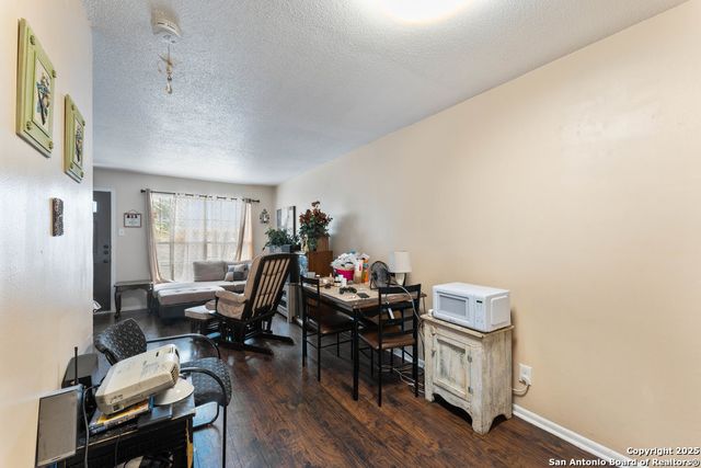 6611 Southpoint St Unit B124, San Antonio, TX 78229