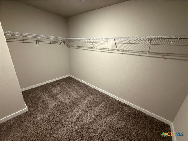 1100 River Wood, Seguin, TX 78155