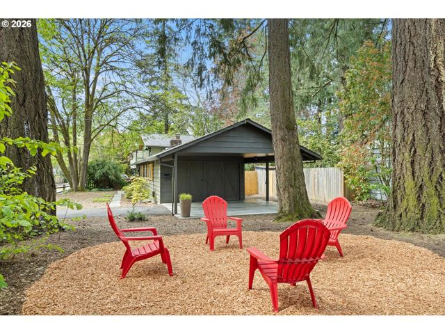 12725 Sw 10TH St, Beaverton, OR 97005