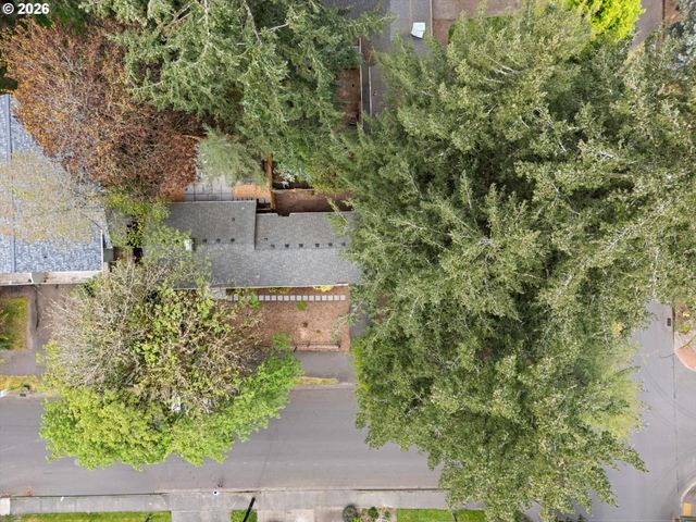 12725 Sw 10TH St, Beaverton, OR 97005