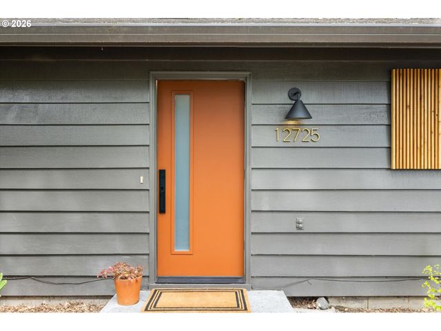 12725 Sw 10TH St, Beaverton, OR 97005