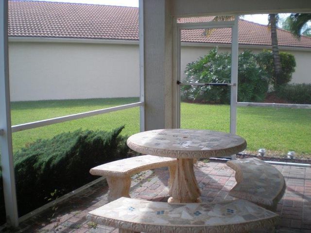 4050 Bluff Harbor Way, Wellington, FL 33449