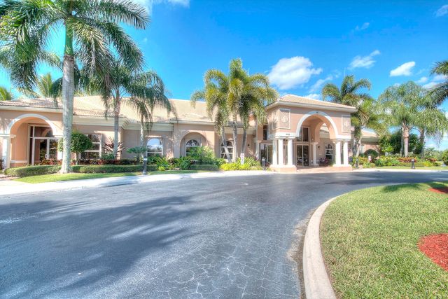4050 Bluff Harbor Way, Wellington, FL 33449