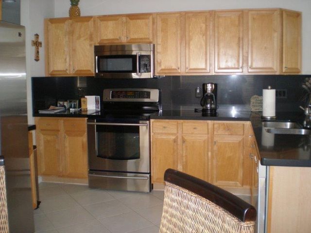 4050 Bluff Harbor Way, Wellington, FL 33449
