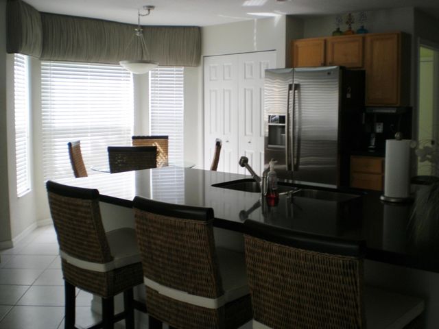 4050 Bluff Harbor Way, Wellington, FL 33449