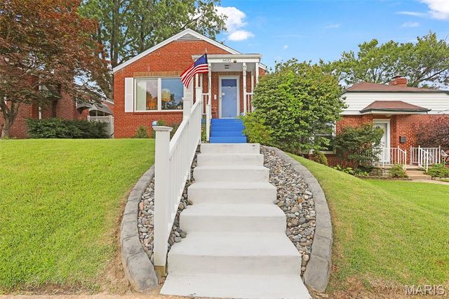 6632 Tholozan Avenue, St Louis, MO 63109
