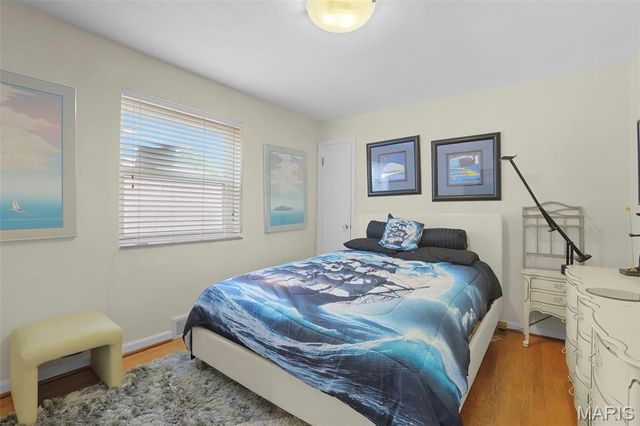 6632 Tholozan Avenue, St Louis, MO 63109