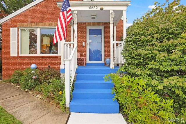 6632 Tholozan Avenue, St Louis, MO 63109