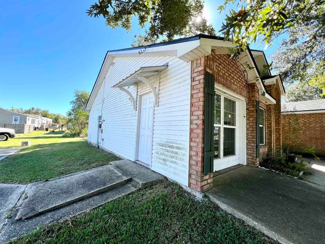 108 Joaquin Drive, Houma, LA 70363