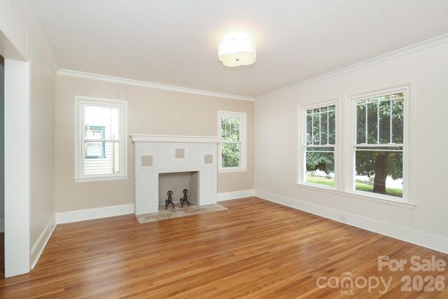 1012 E 35th Street, Charlotte, NC 28205