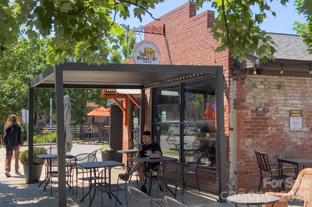 1012 E 35th Street, Charlotte, NC 28205