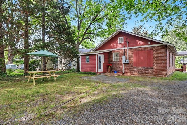 1012 E 35th Street, Charlotte, NC 28205