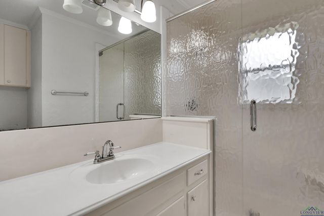 3897 Lansing Switch, Longview, TX 75602