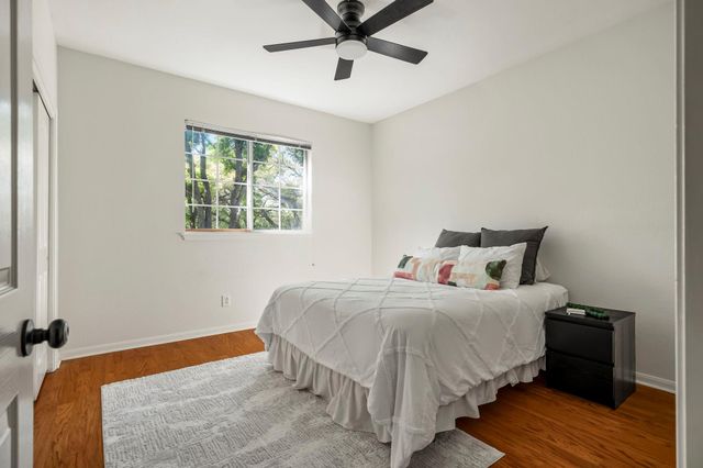 2030 Wood Glen DR, Round Rock, TX 78681