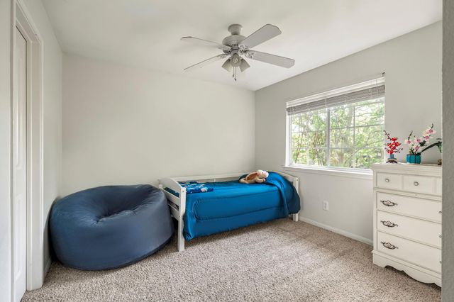 2030 Wood Glen DR, Round Rock, TX 78681