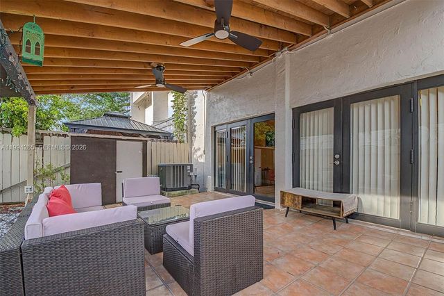 7104 SW 113th Ave, Miami, FL 33173