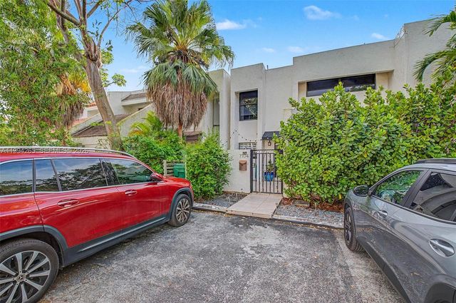 7104 SW 113th Ave, Miami, FL 33173