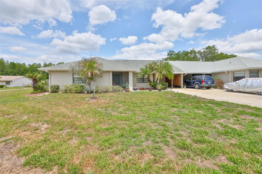 1741 ATRIUM DRIVE, Sun City Center, FL 33573
