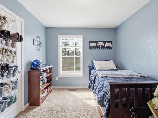 5605 Prunty DR, Salem, VA 24153